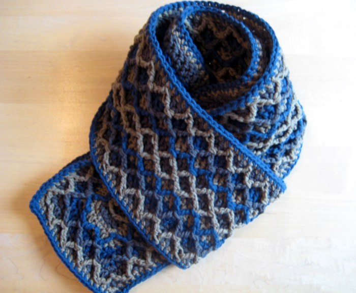 Zigzag scarf