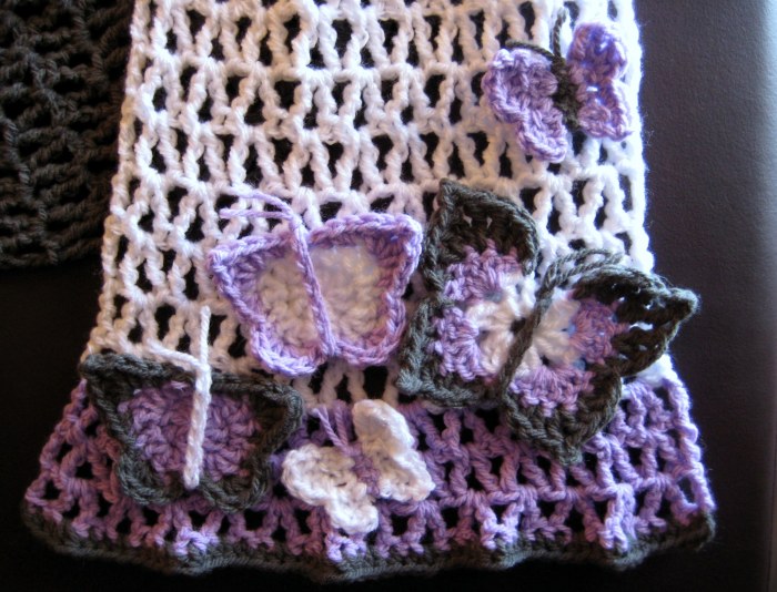 Simple crochet scarf with butterflies