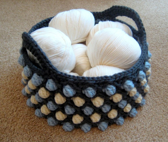 Honeycomb Pop Basket - a free crochet pattern from Make My Day Creative - use a smaller hook then recommended by the manufacturer of the yarn for a stiff basket